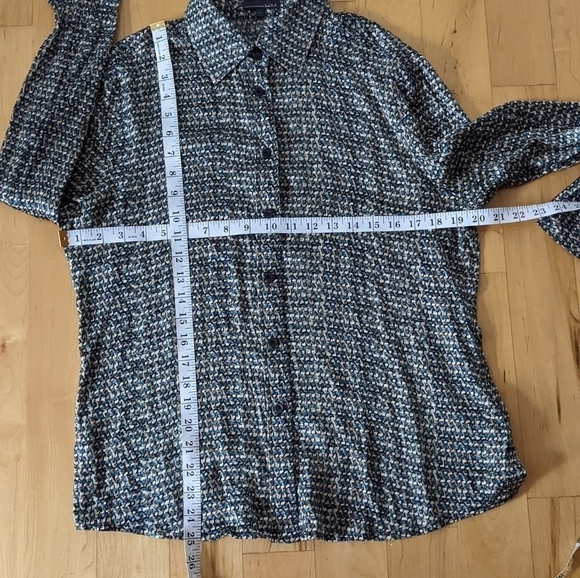 LINE 100% silk abstract print shirt blouse blue brown size Large @T1 - Picture 2 of 10